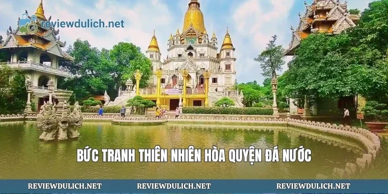 Bức tranh thiên nhiên hòa quyện đá nước