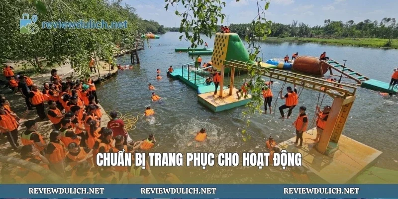 Chuẩn bị trang phục cho hoạt động