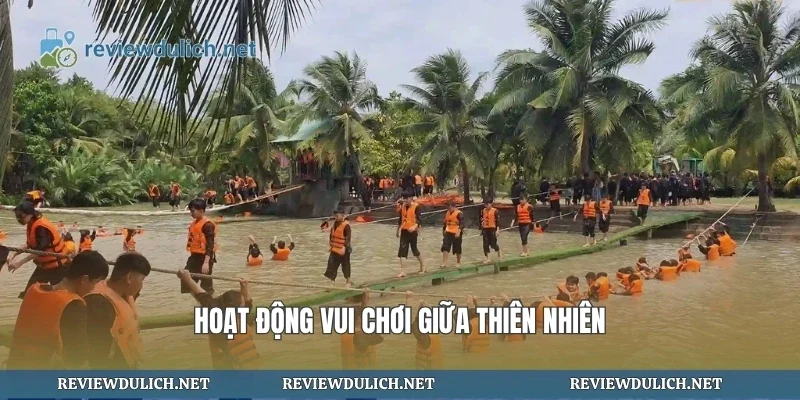 Hoạt động vui chơi giữa thiên nhiên